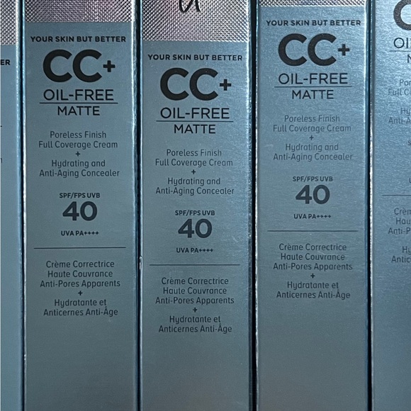IT Cosmetics Cream Concealer Makeup - Picture 4 of 5